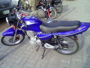 /2012/bikeads/ravi-piaggio-125-2010-892026.jpg