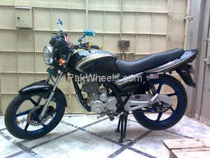 /2012/bikeads/ravi-piaggio-125-2011-888291.jpg