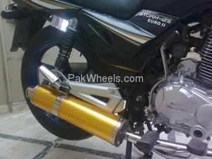 Slide_ravi-piaggio-125-2011-888296
