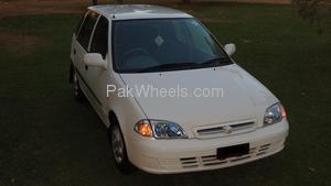 Slide_suzuki-cultus-2010-880835
