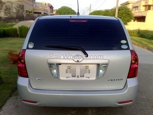 Slide_toyota-fielder-2006-873587