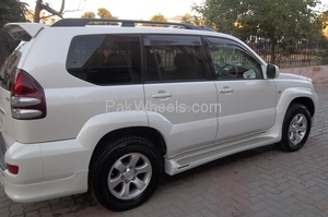 Slide_toyota-prado-2003-876963