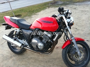 honda-cbr-400-1997-899500.JPG