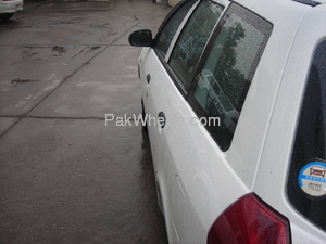Slide_nissan-ad-van-2006-897213