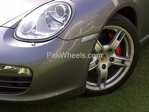 porsche-boxster-2006-912881.jpg