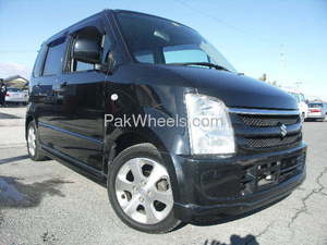suzuki-wagenor-2006-917272.JPG