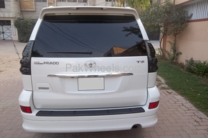 Slide_toyota-prado-2003-933353