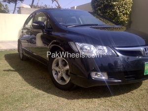 honda-civic-2007-945784.jpg