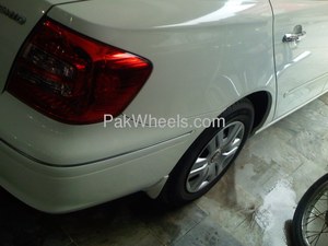 toyota-premio-2006-945397.jpg