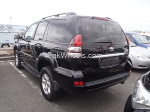 toyota-prado-2007-952553.jpg