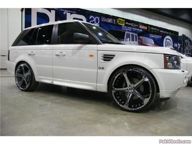 tommy_z_design_range_rover_hse_1_1-800-600_YYT_PakWheels(com).jpg