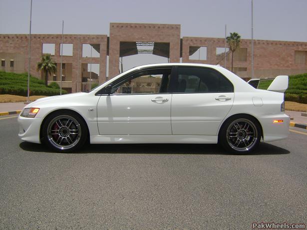 http://assets.pakwheels.com/forums/2009/6/8/1_TFD_PakWheels(com).jpg