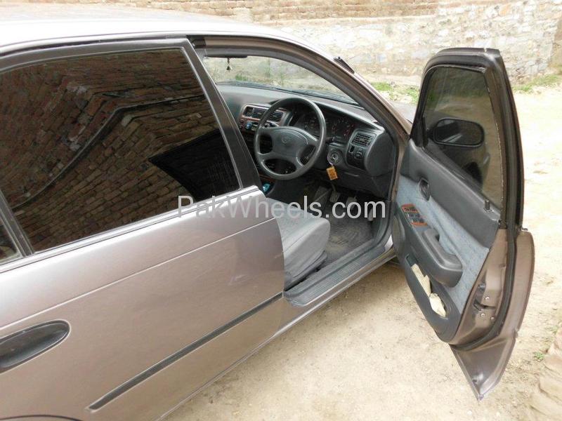Toyota Corolla 1999 of salal - 68584
