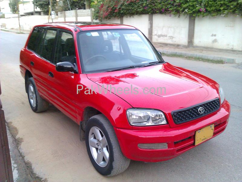 Toyota RAV4 1996 of omarmansoor - 67505