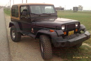 Jeep Wrangler - 1993
