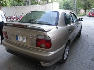 Suzuki Baleno - 2005