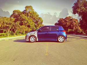 Suzuki Swift - 2012
