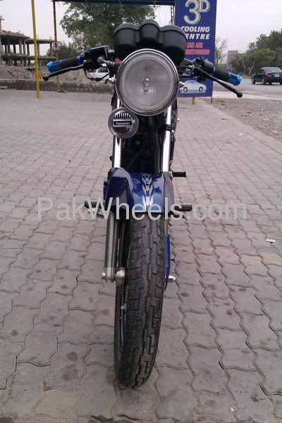 Suzuki Boulevard C50 Special Edition of kawasaki5665 - 70810 Suzuki Boulevard C50 Special Edition of kawasaki5665 - 70810